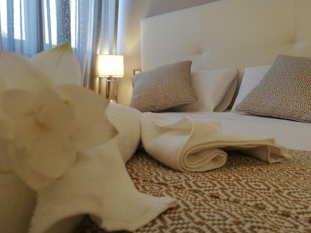 Corigliano dʼOtranto Kaloneiro Guest House מראה חיצוני תמונה