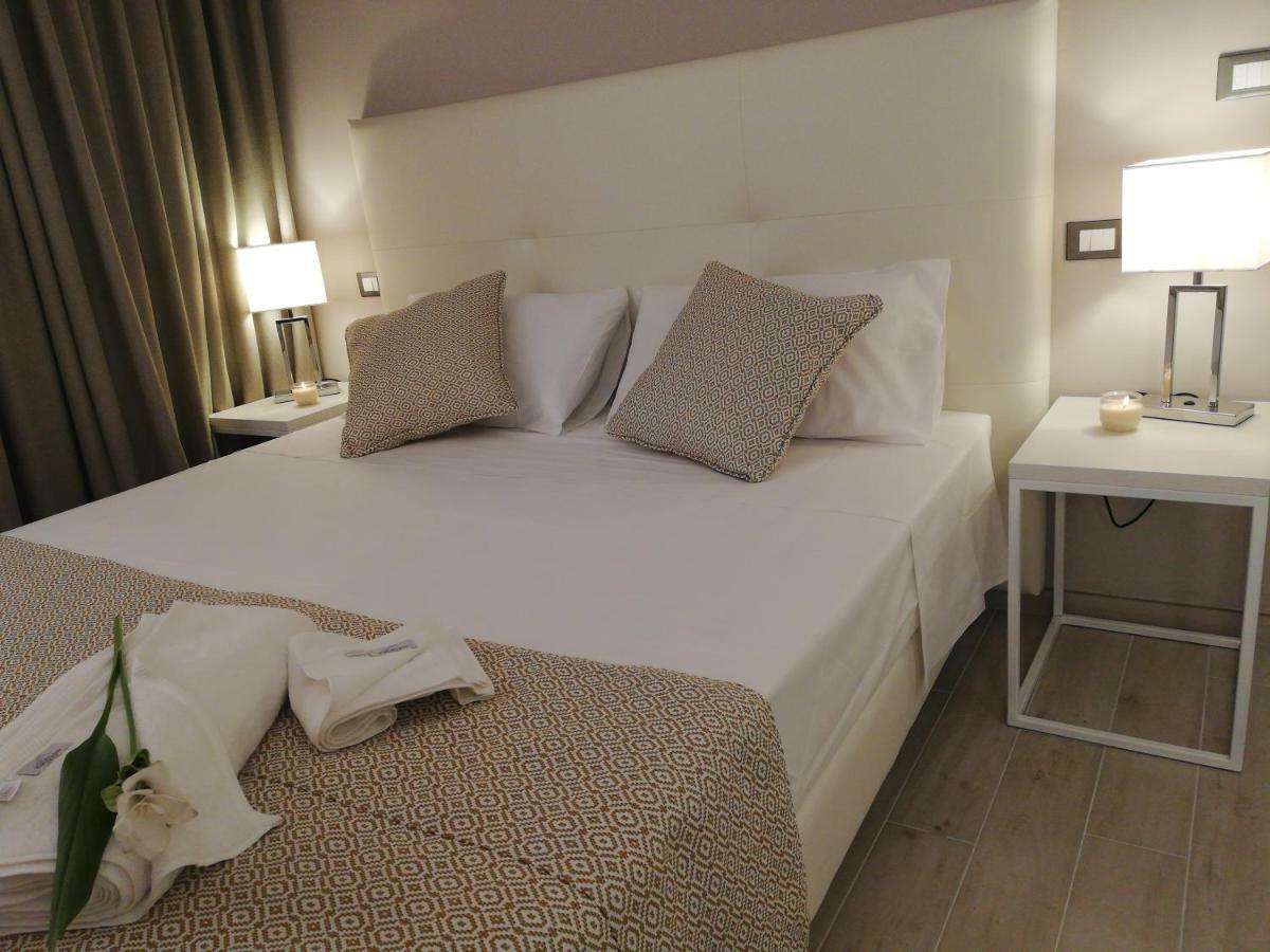 Corigliano dʼOtranto Kaloneiro Guest House מראה חיצוני תמונה