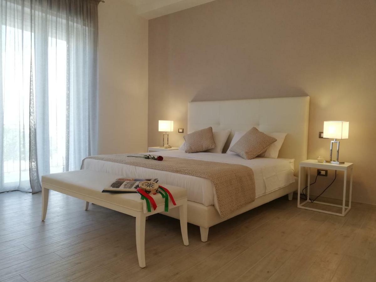 Corigliano dʼOtranto Kaloneiro Guest House מראה חיצוני תמונה